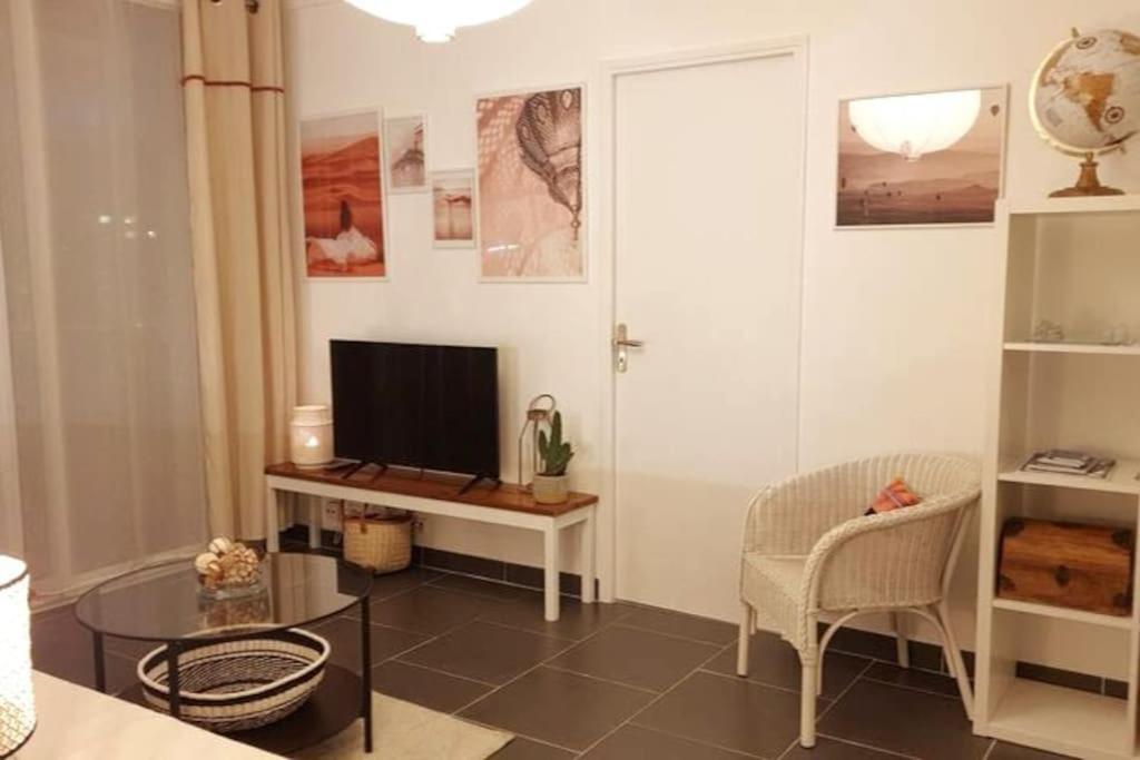 "Voyage En Mer" Splendide T3 Lumineux, Wi Fi Et Parking Gratuit Toulon Bagian luar foto